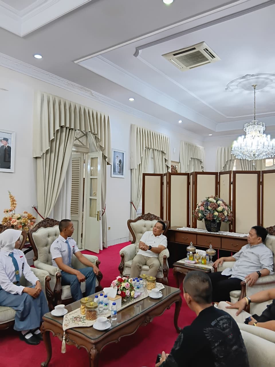 Foto Pelepasan Dua Pelajar Terpilih Wakili Daerah di Paskibraka Tingkat Jawa Barat