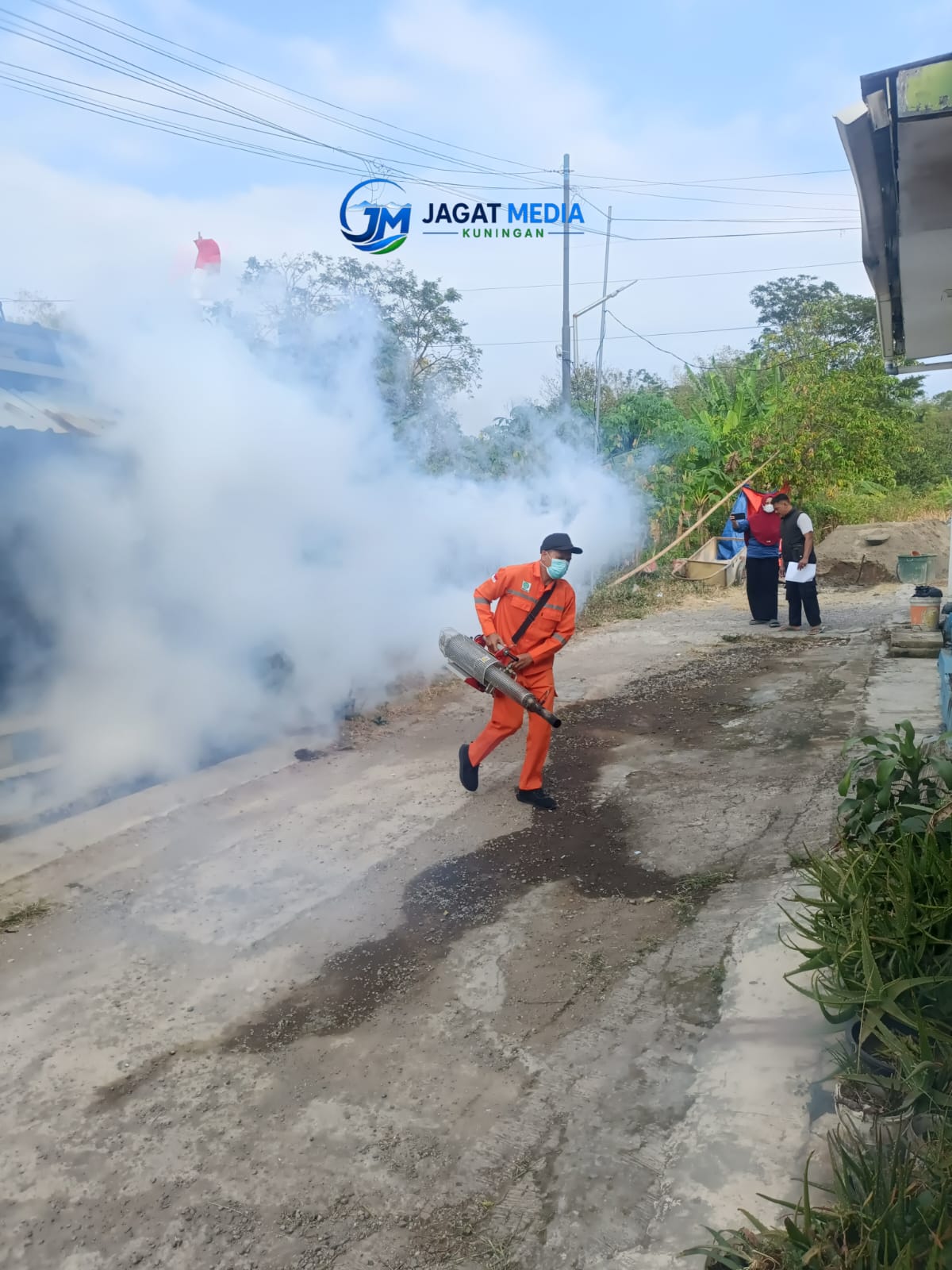 Cegah DBD, Puskesmas Kuningan Lakukan Fogging di Perum KCV Ancaran